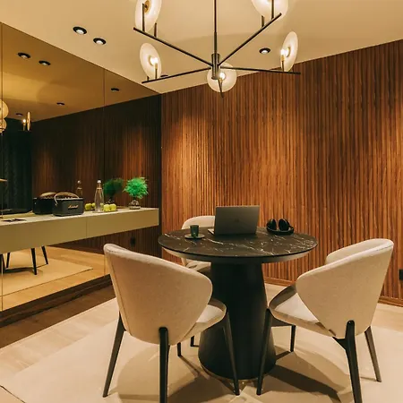 705 Prime Porto