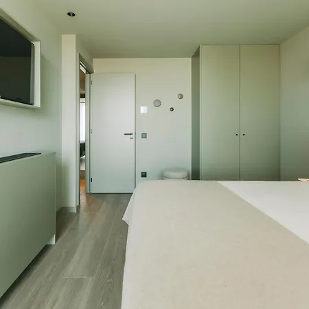 Hotel 705 Prime 4*