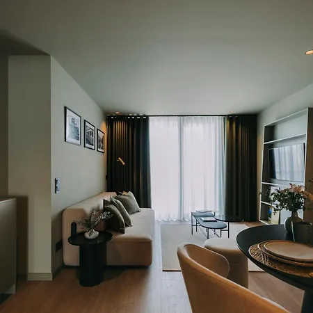 Hotel 705 Prime