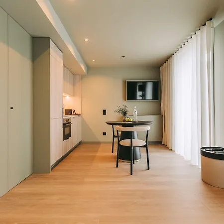 Hotel 705 Prime