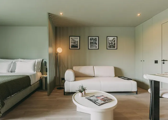 705 Prime Отель 4*