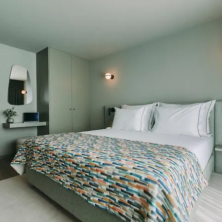 705 Prime Hotel