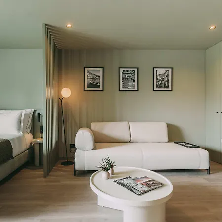 705 Prime Hotel