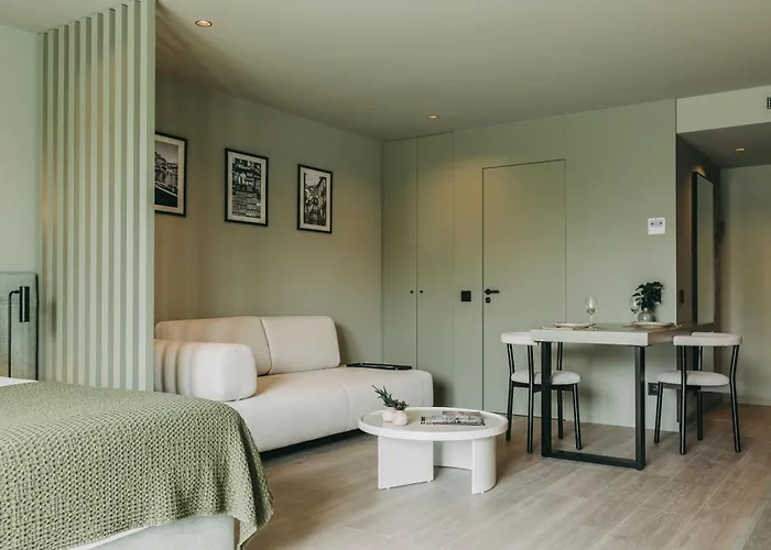 705 Prime Szálloda 4*