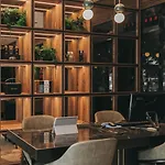 705 Prime Otel